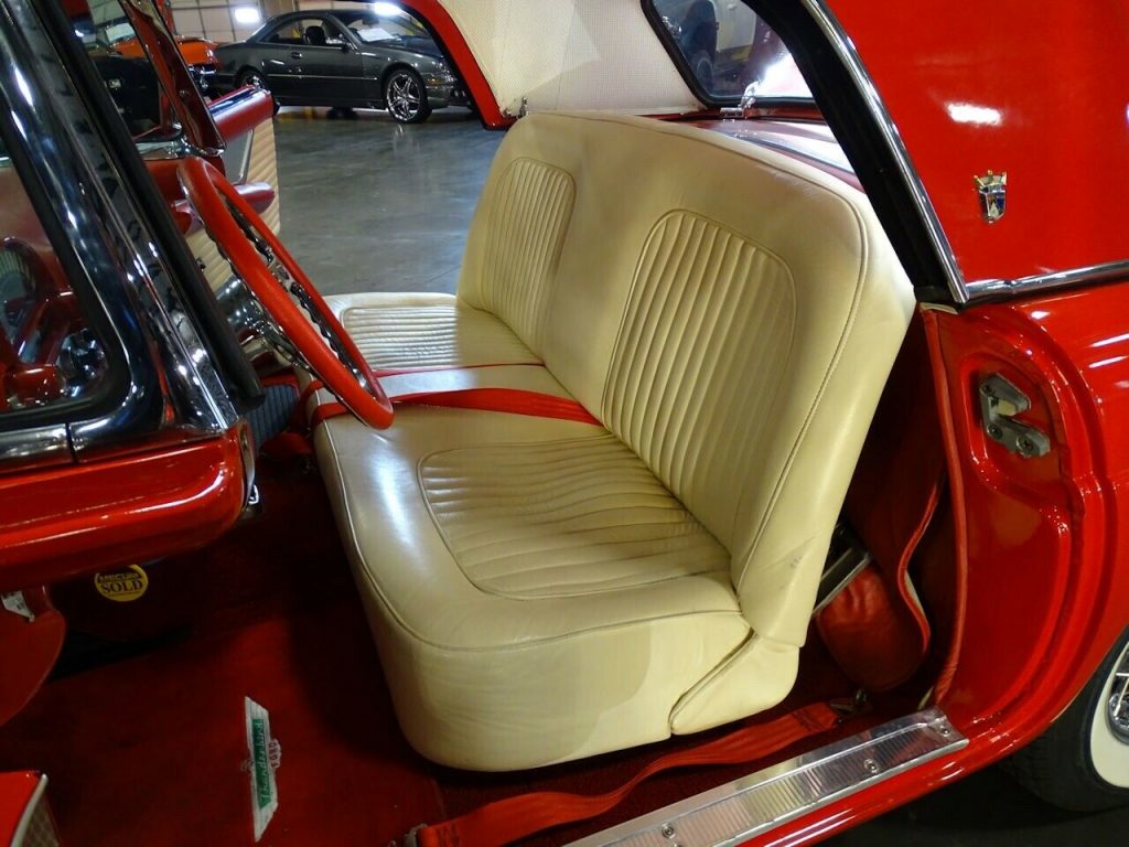 1955 Ford Thunderbird