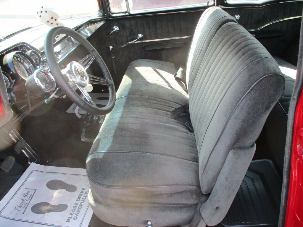 1957 Chevrolet 210 Post
