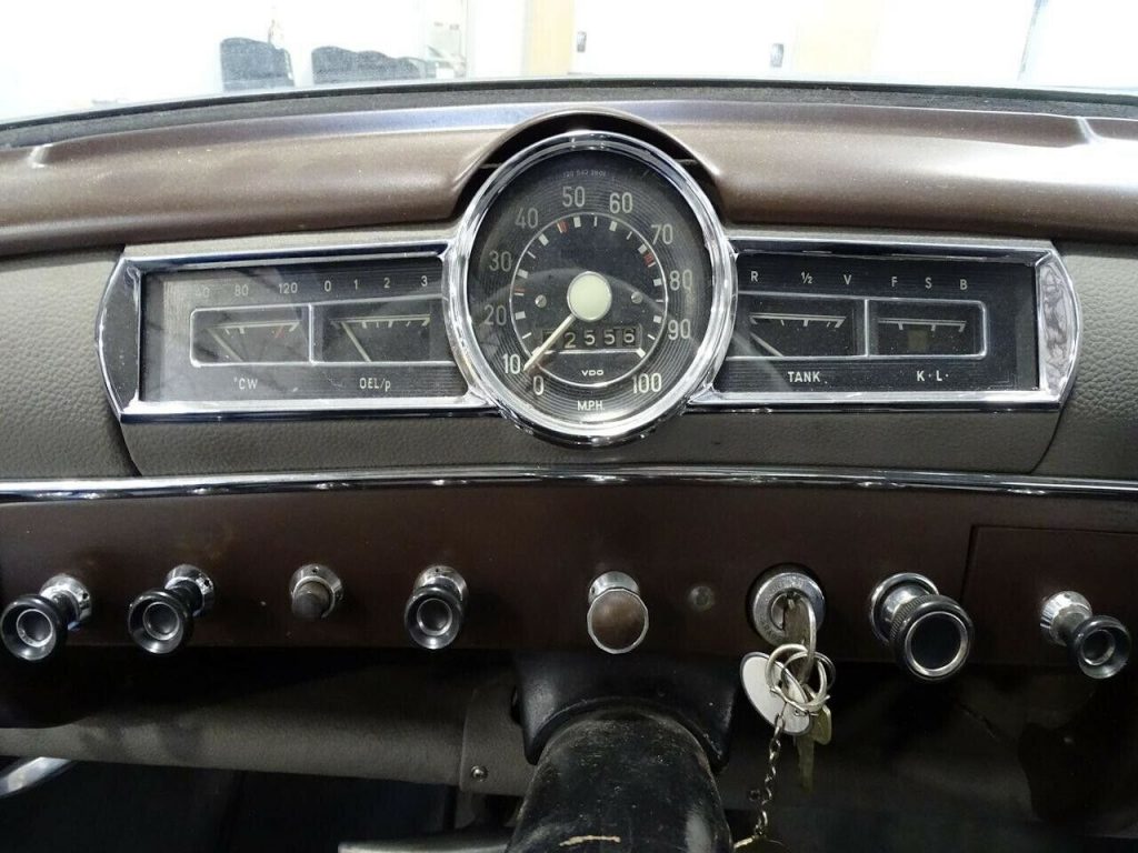 1959 Mercedes Benz 180