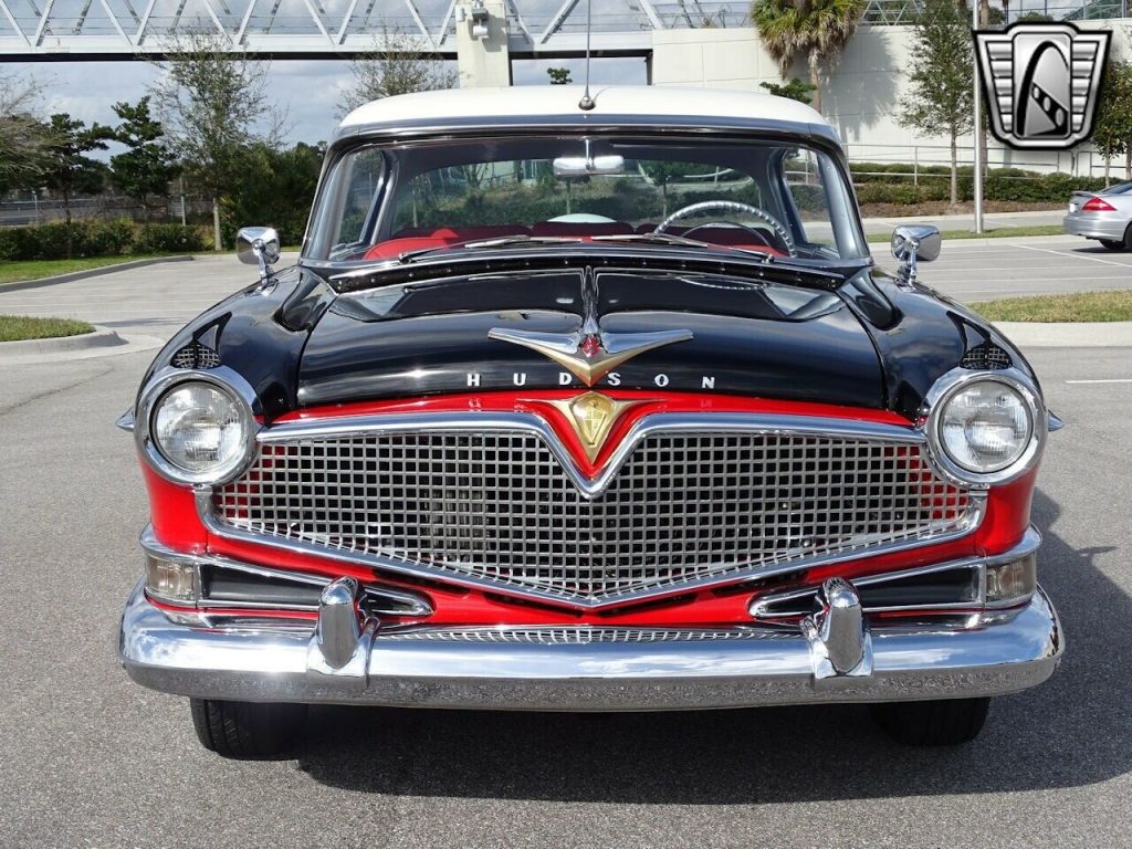 1956 Hudson Hornet Hollywood