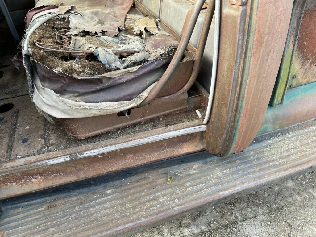 1950 Chevrolet Pickup 9 Foot Box