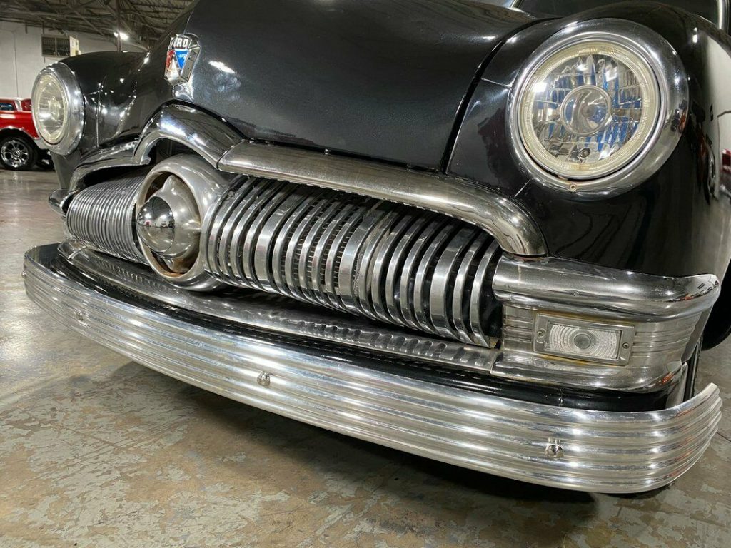 1950 Ford Custom Deluxe Hot Rod