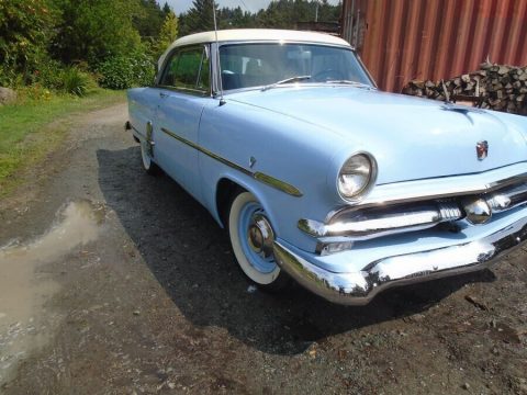 1953 Ford Victoria restored repainted. for sale