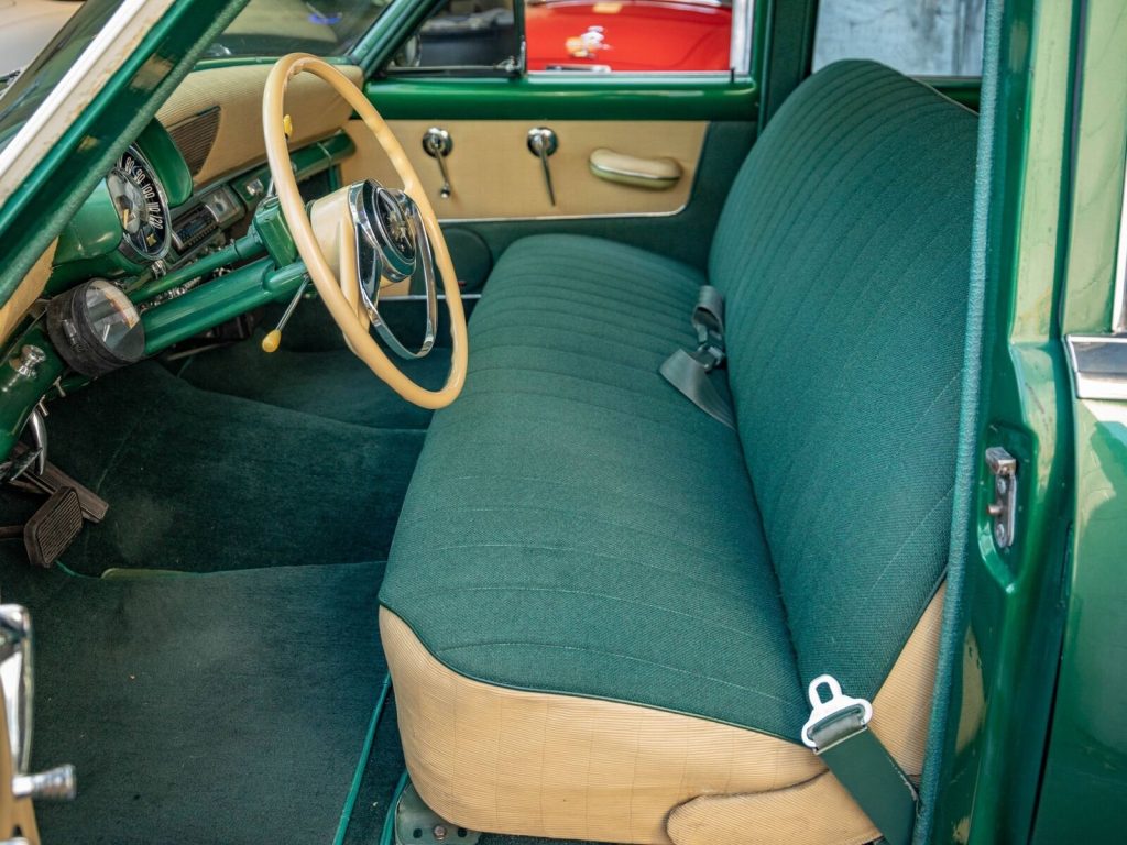1953 Kaiser Manhattan V8 Custom