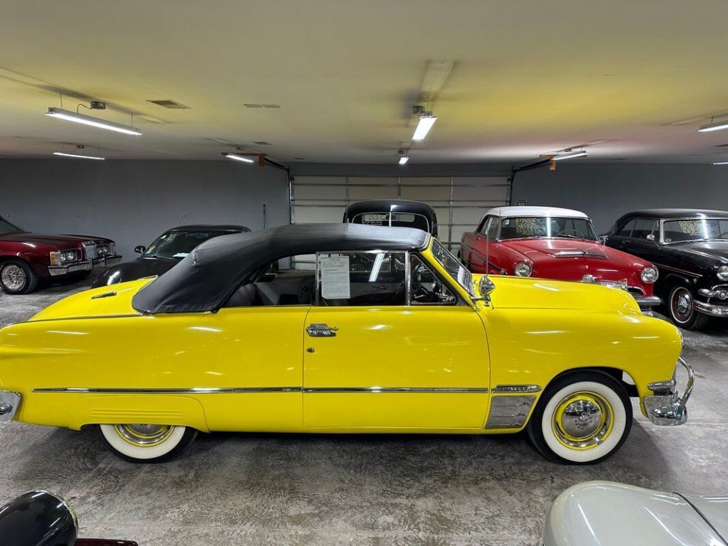 1950 Ford Custom Deluxe Convertible