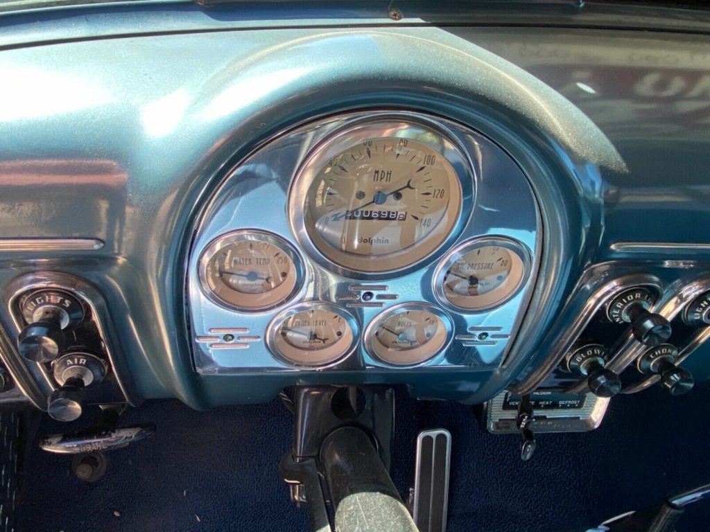 1953 Ford Crestline Victoria