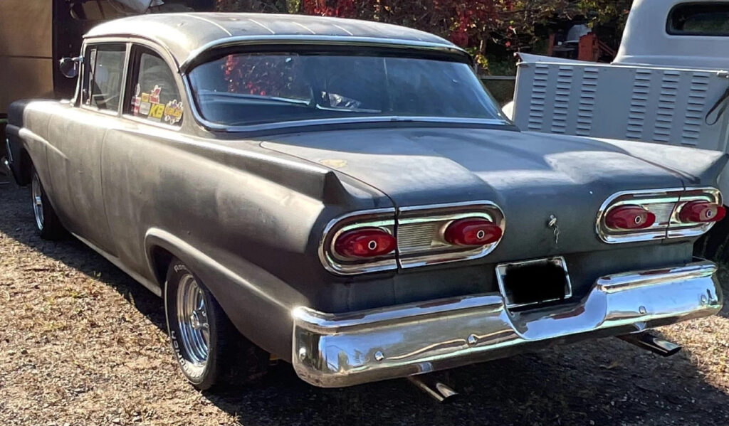 1958 Ford Custom 2-Door, Canadian Made, V8, 4-Speed Manual, Solid Body, rare