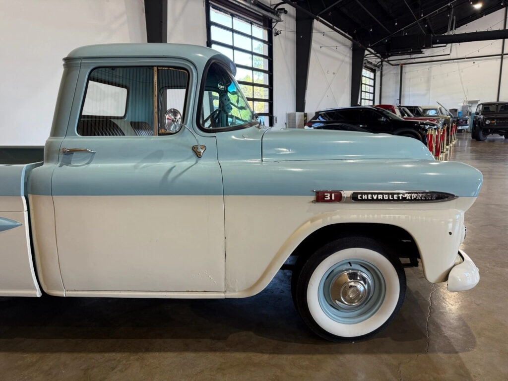 1959 Chevrolet Apache