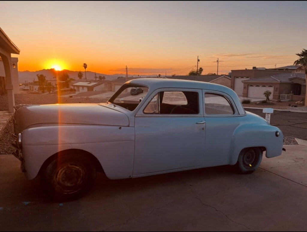 1950 Plymouth Special Deluxe Sedan Grey  Manual