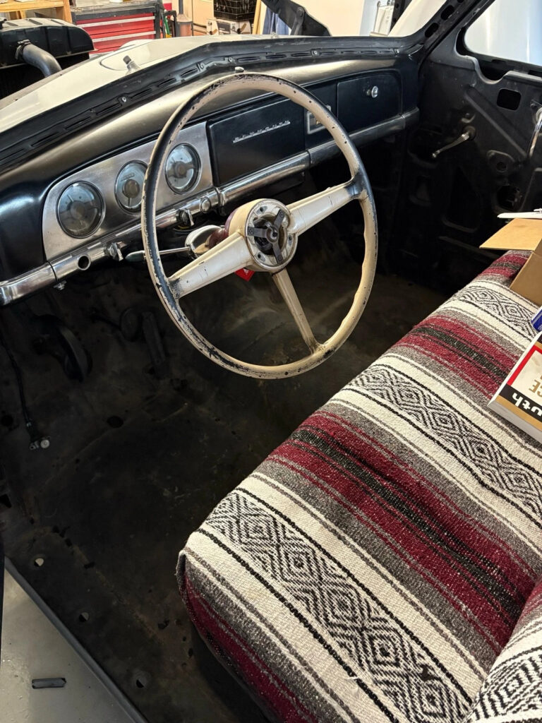 1950 Plymouth Special Deluxe Sedan Grey  Manual