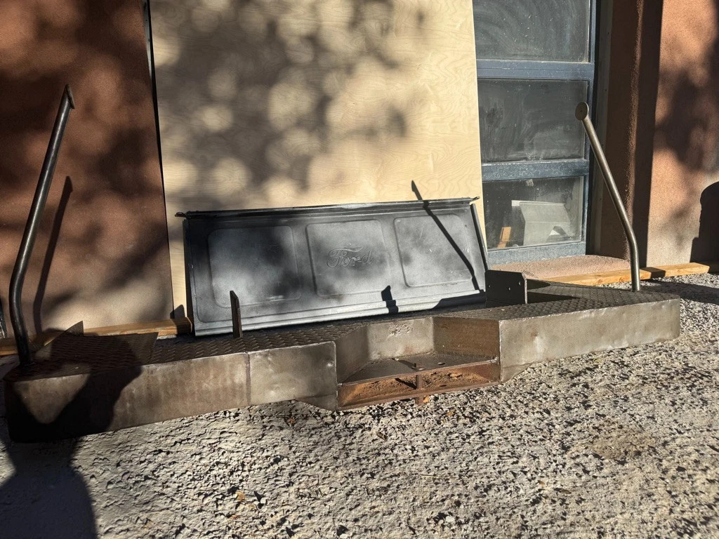 1952 Ford F3 Truck -engine is the ohv 6 that Rebuilt with less than 300 Miles