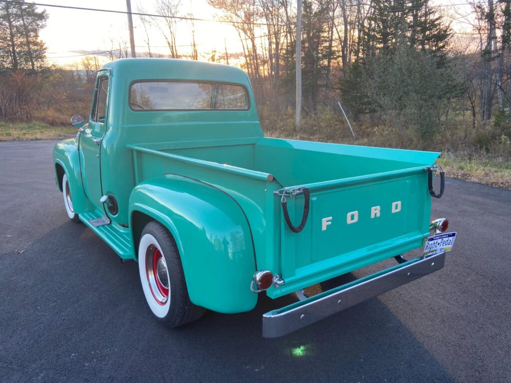 1954 Ford F100 Pickup Truck Thunderbird V8 Power Disc Brakes Steering AC Hot Rod
